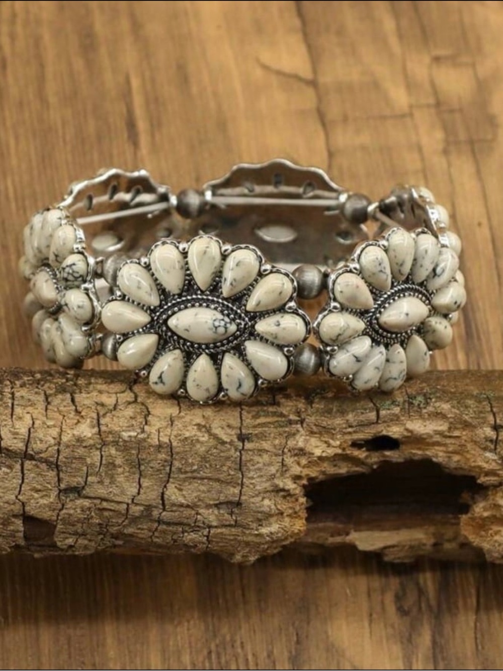 Western Silver & White Faux Buffalo Turquoise Floral Statement Stretch Bracelet